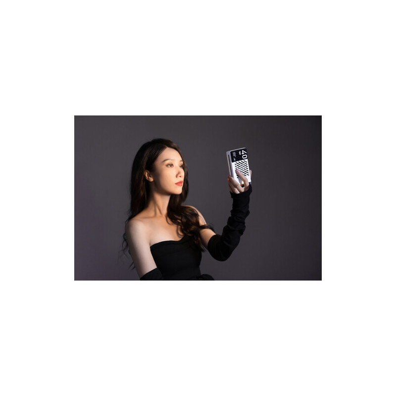 Zhiyun FIVERAY M40 Pocket LED Light
