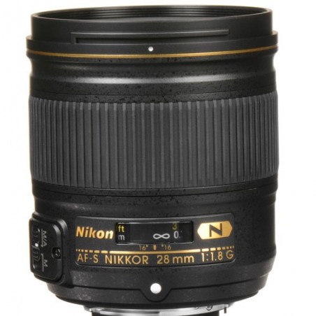 NIKKOR 28mm AF-S f/1.8G