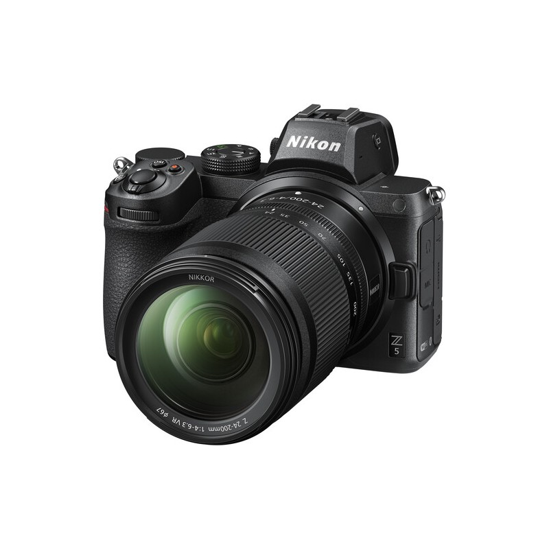 Nikon Z5 24-200mm