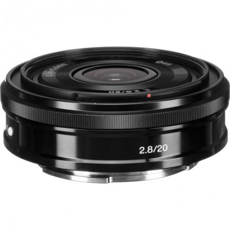 Sony E 20mm f/2.8